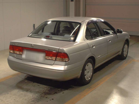 2004 Nissan Sunny FB15[1]