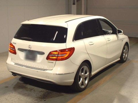 2012 Mercedes Benz B-Class 246242[1]