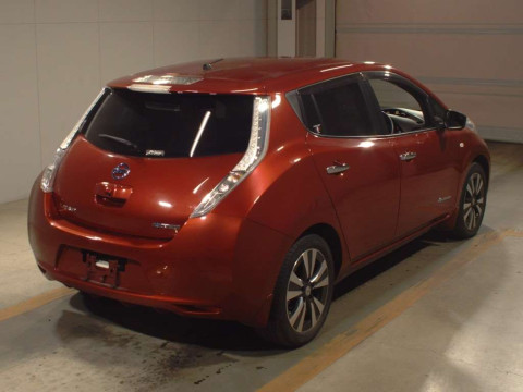 2016 Nissan Leaf AZE0[1]