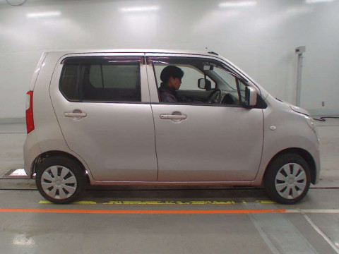 2012 Suzuki Wagon R MH34S[2]