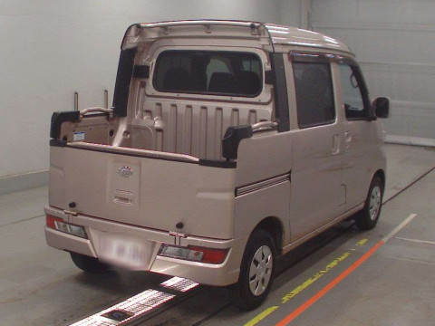 2019 Daihatsu Hijet Cargo S331W[1]