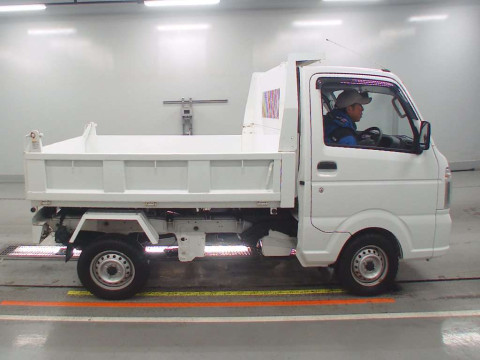 2021 Suzuki Carry Truck DA16T[2]