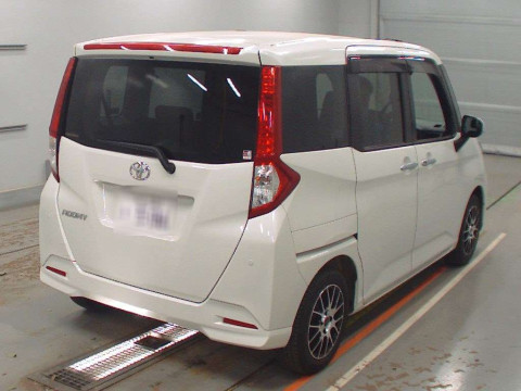 2021 Toyota Roomy M900A[1]