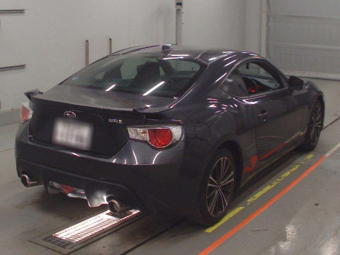 2016 Subaru BRZ ZC6[1]