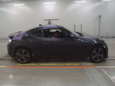 2016 Subaru BRZ ZC6[2]