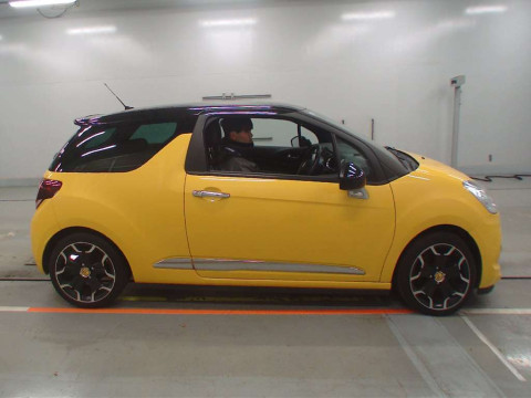 2014 Citroen DS3 A5C5F02[2]