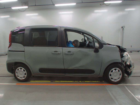 2023 Toyota Sienta MXPL10G[2]