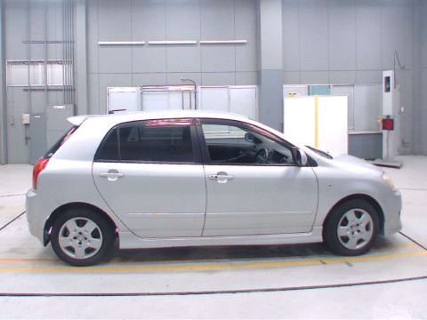 2004 Toyota Corolla Runx ZZE123[2]