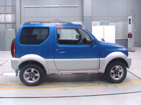 2006 Suzuki Jimny Sierra JB43W[2]