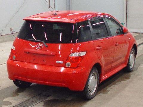 2006 Toyota IST NCP65[1]