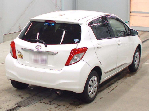 2012 Toyota Vitz NSP135[1]