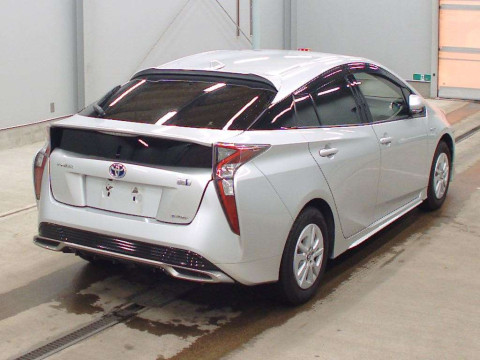 2015 Toyota Prius ZVW55[1]