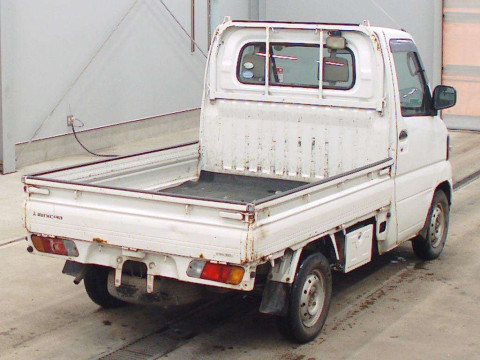 2007 Mitsubishi Minicab Truck U62T[1]