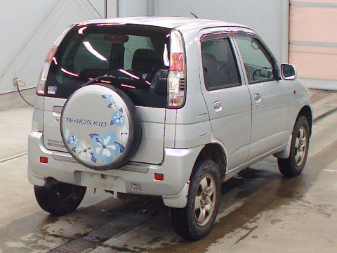 2006 Daihatsu Terios Kid J111G[1]