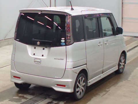 2010 Suzuki Palette SW MK21S[1]