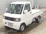 2001 Mitsubishi Minicab Truck