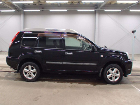 2006 Nissan X-Trail NT30[2]