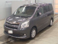 2008 Toyota Noah