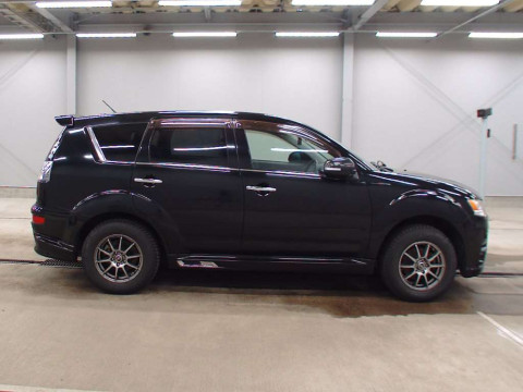 2010 Mitsubishi Outlander CW5W[2]