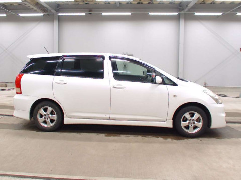 2008 Toyota Wish ZNE10G[2]