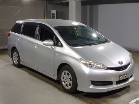 2012 Toyota Wish ZGE20G[2]