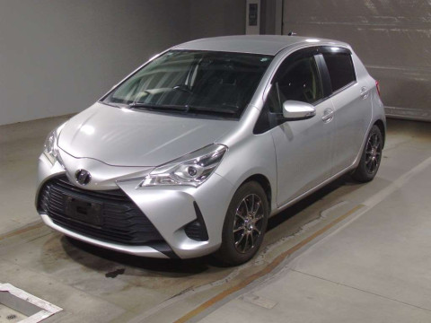 2017 Toyota Vitz NSP130[0]