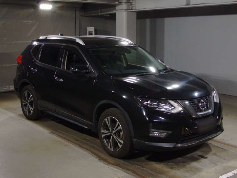 2018 Nissan X-Trail NT32[2]