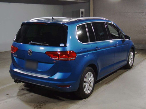 2018 Volkswagen Golf Touran 1TCZD[1]