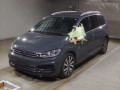 2022 Volkswagen Golf Touran