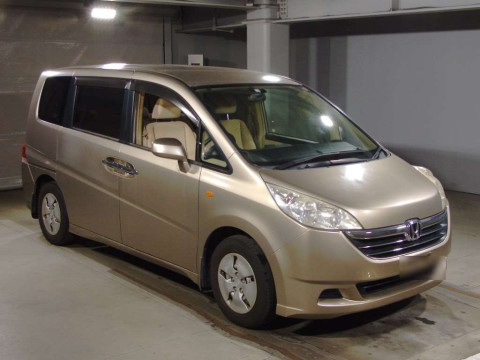 2006 Honda Step WGN RG1[2]