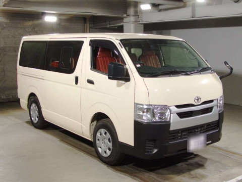 2025 Toyota Hiace Van TRH200V[2]