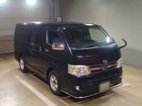 2013 Toyota Hiace Van TRH200V[2]