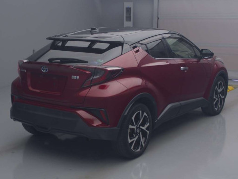 2018 Toyota C-HR ZYX10[1]