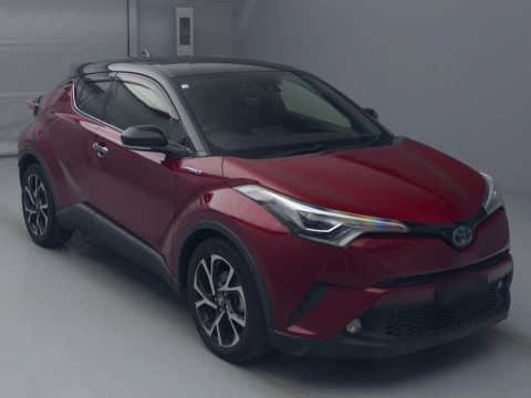 2018 Toyota C-HR ZYX10[2]