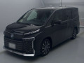 2023 Toyota Voxy