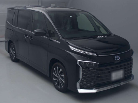 2023 Toyota Voxy ZWR90W[2]