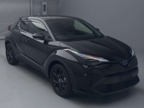 2022 Toyota C-HR ZYX11[2]