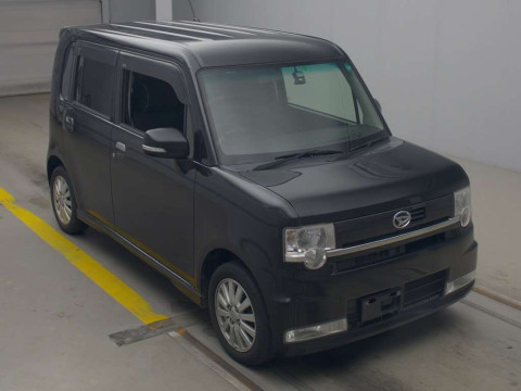 2010 Daihatsu Move Conte L575S[2]