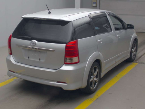 2006 Toyota Wish ANE11W[1]