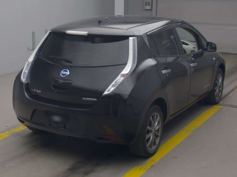 2014 Nissan Leaf AZE0[1]