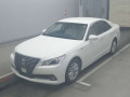 2014 Toyota Crown Hybrid