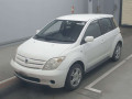 2003 Toyota IST