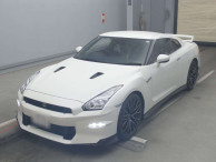 2024 Nissan GT-R