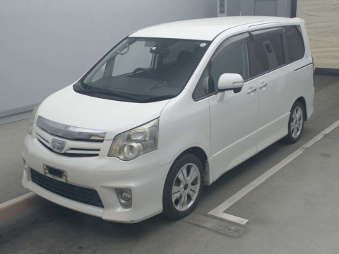 2012 Toyota Noah ZRR70W[0]