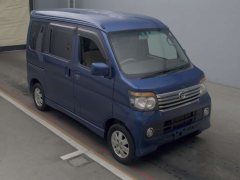 2013 Daihatsu Atrai Wagon S321G[2]