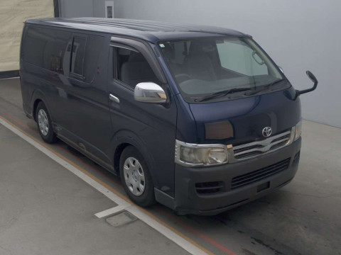 2007 Toyota Regiusace Van KDH200V[2]