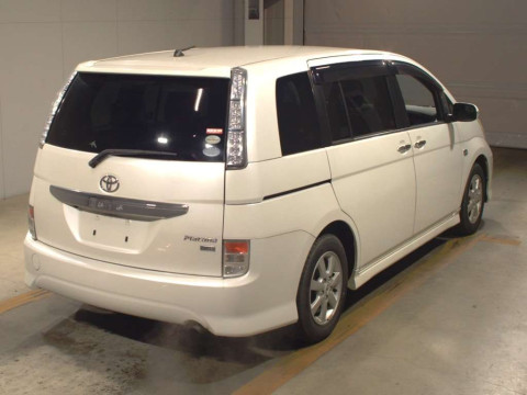 2012 Toyota Isis ZGM10W[1]