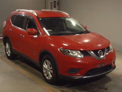 2016 Nissan X-Trail HT32[2]