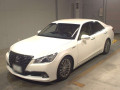 2013 Toyota Crown Hybrid