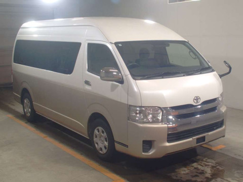 2020 Toyota Hiace Wagon TRH224W[2]